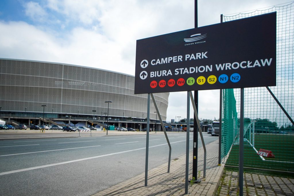 Wjazd do Camper Park na Stadionie Wrocław